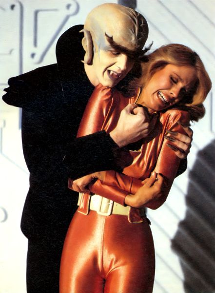 File:BR25 - Space Vampire - Vorvon with Wilma Deering - Promo Photo.jpg