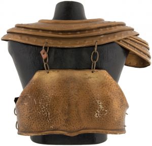 BR25 - Incomplete Draconian Armor - Hake's Auctions 2014 - 03.jpg