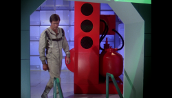 BR25 - Awakening - Dining Monolith as seen from Entertainment Sub-Room.png